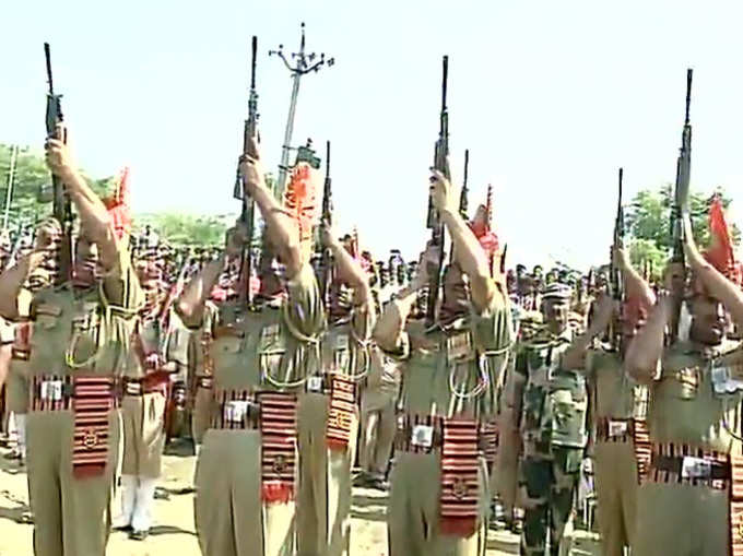 बारामूला में शहीद हुए BSF जवान को इटावा में दी गई अंतिम विदाई