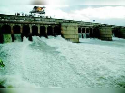 ತಮಿಳುನಾಡಿಗೆ ನೀರು: ಕೆಆರ್‌ಎಸ್‌ ಬಳಿ ಅಹೋರಾತ್ರಿ ಧರಣಿ