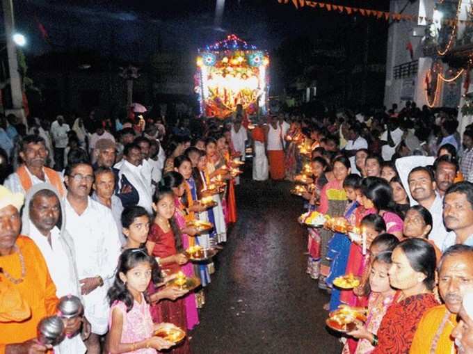 ಬೀಕನಹಳ್ಳಿಯಲ್ಲಿ ದಸರಾ