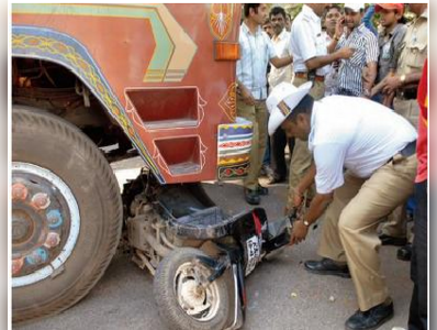 బుధవారమా అంటూ ఉలిక్కిపడుతున్న బెంగళూరు!