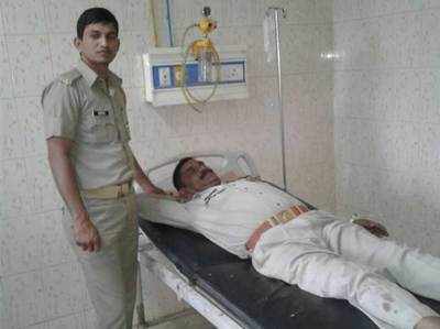 UP: कन्नौज में पुलिस टीम पर हमला, 15 गिरफ्तार