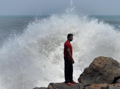 ⁠தமிழக துறைமுகங்களில் 1ம் எண் புயல் எச்சரிக்கை கூண்டு!