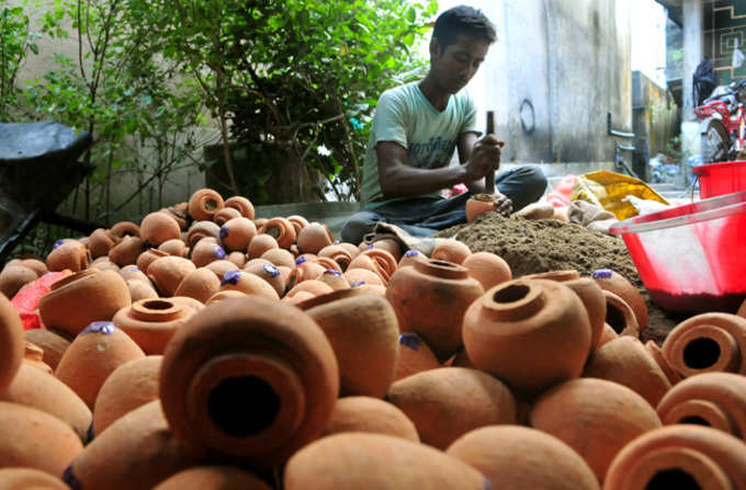 দুয়ারে দ্বীপান্বিতা/১