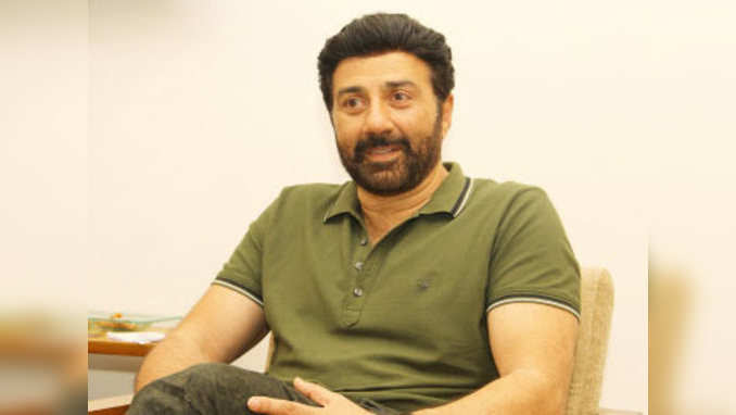 Sunny Deol wants son to focus on acting rather than six pack abs 