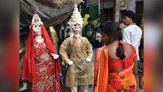 Kolkata: Artists carve out ghostly figurines ahead of Kali pujo 