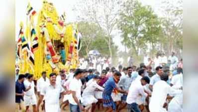 ಹೆಗ್ಗಡಹಳ್ಳಿಯಲ್ಲಿ ವಿಜೃಂಭಣೆಯ ಪಾರ್ವತಾಂಬೆ ಜಾತ್ರೆ