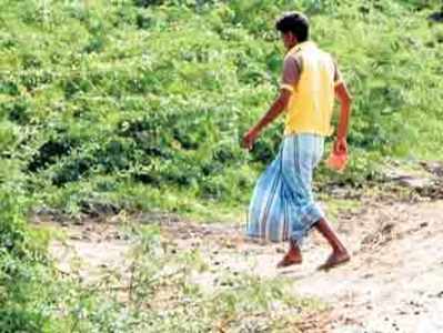 ಕೆರೆ ಏರಿ ಮ್ಯಾಲೆ ಚೊಂಬೇಶ್ವರ?