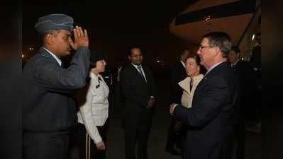 अमेरिका के रक्षा मंत्री ऐश्टन कार्टर का भारत दौरा, प्रमुख रक्षा सहयोगी बनने का रास्ता साफ