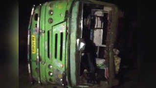 Nalanda: 6 dead, 25 injured after bus overturns 