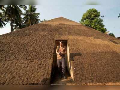 കൊച്ചി ബിനാലെ: ഇരുണ്ട പിരമിഡ‍ിലെ കവിത