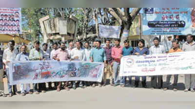 ರೈತರು ಆತ್ಮವಿಶ್ವಾಸ ಬೆಳೆಸಿಕೊಳ್ಳಲಿ