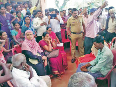 ಬಾಲ್ಯ ವಿವಾಹ ತಡೆದ ಅಧಿಕಾರಿಗಳು