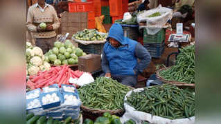 Chandigarh: Clueless about digital payment apps, note ban leaves vegetable vendors in lurch 