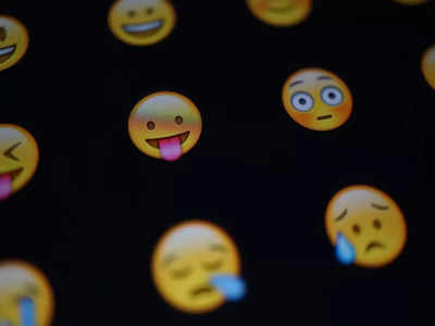 এটাই বিশ্বের জনপ্রিয়তম Emoji! আপনি ব্যবহার করেন?