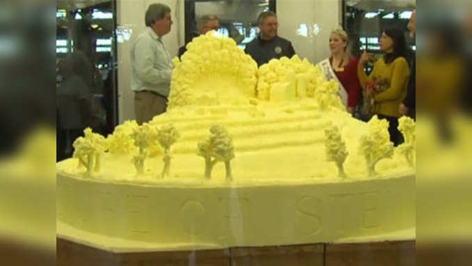 Sculpture made out of 1000 pounds of butter on display 