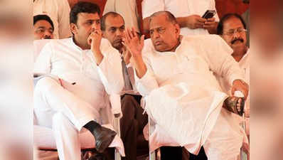 Mulayam says he is still Samajwadi Party president, Akhilesh UP CM 