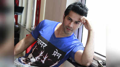 Varun Dhawan thinks Sunny Leone is the most photogenic person 