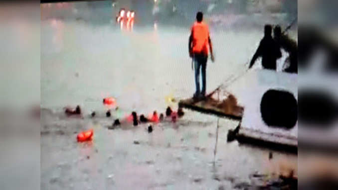 Patna: Boat carrying 40 people capsizes; several killed 