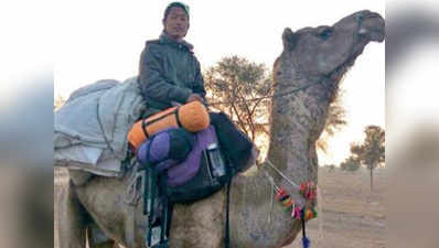 राजस्थान में घूमने के लिए इस जापानी पर्यटक ने खरीदा ऊंट