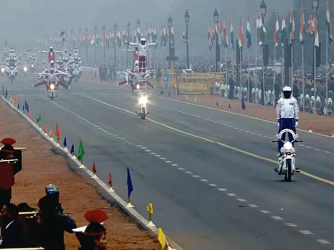 गणतंत्र दिवस: जांबाजों ने राजपथ पर दिखाए करतब