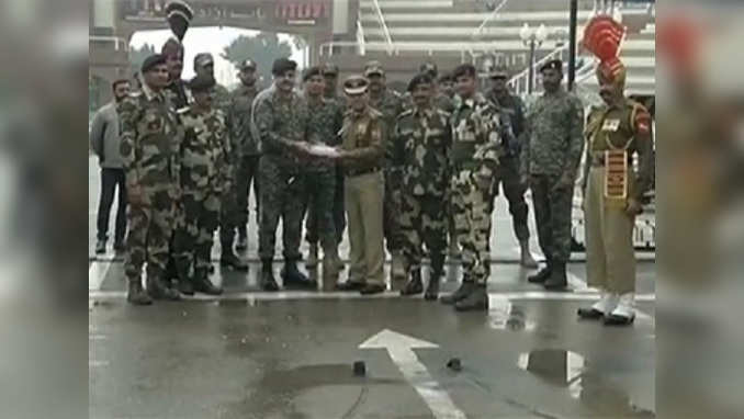 68th Republic Day: BSF jawans exchange sweets at Indo-Pak, Indo-Bangladesh borders 