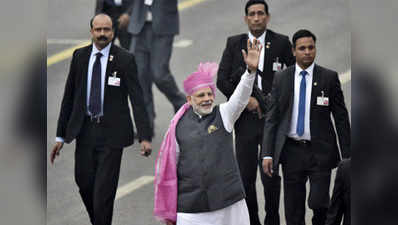 Watch: PM Modi greets spectators after Republic Day parade 