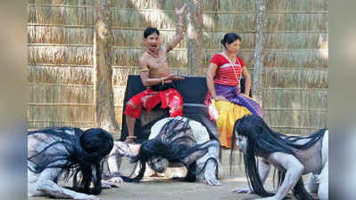 ಸಾಂಸ್ಕೃತಿಕ ಹಬ್ಬ ಮತ್ತು ಯಃಕಶ್ಚಿತ್‌ ಸಂತೆಗಳ ಮಧ್ಯೆ