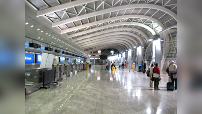 मुंबई एयरपोर्ट की सुरक्षा को लेकर लापरवाह AAI