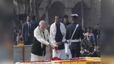 President Pranab Mukherjee, PM Modi pay tribute to Mahatma Gandhi on his 69th death anniversary 