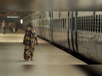 ರೈಲು ಬೋಗಿ ಶುಚಿಗೊಳಿಸಲು ಎಸ್‌ಎಂಎಸ್ ಸೇವೆ