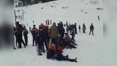 Uttarakhand: Tourists enjoy skiing in Auli after fresh snowfall 
