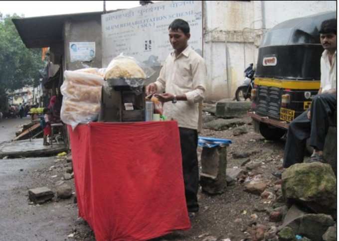 ಪಾನಿಪೂರಿ ತಯಾರಿಯಲ್ಲಿ ಮಿಕ್ಸ್‌ ಆಗುವುದು ಏನು