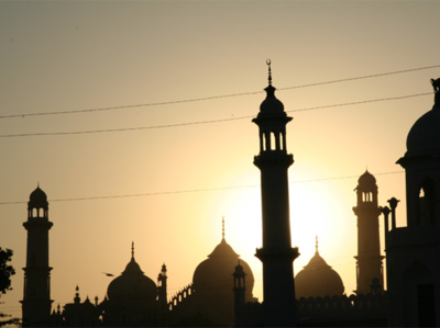 सोलर एनर्जी से लैस हुई अम्बर मस्जिद