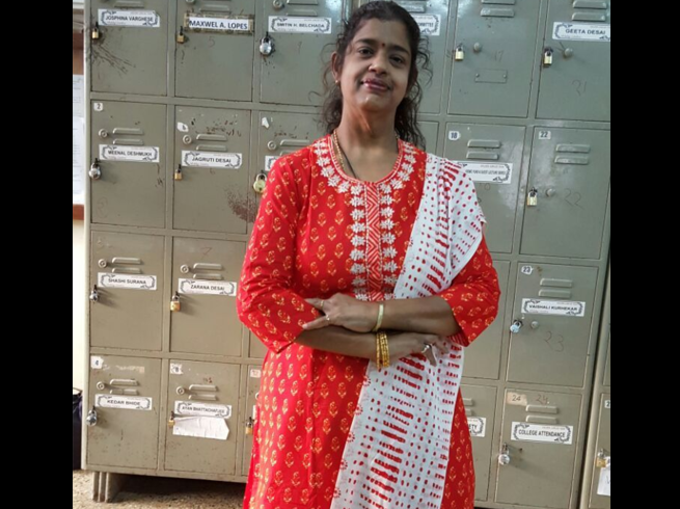 भारत पहुंची दुनिया की सबसे भारी महिला, यूं क्रेन से उतारा