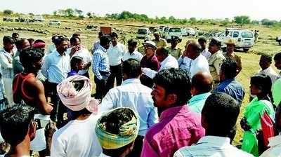 ನಾನಾ ಗ್ರಾಮಗಳಲ್ಲಿ ಬರ ಪರಿಶೀಲನೆ