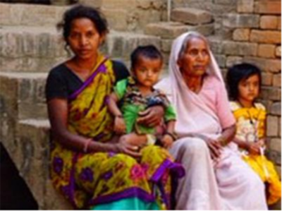 आर्थिक तंगी से जूझ रहीं पूर्व सांसद फूलन देवी की मां
