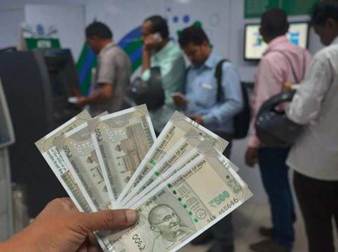 कैशलेस इंडिया: जमा-निकासी पर बैंक चार्ज के नए नियम