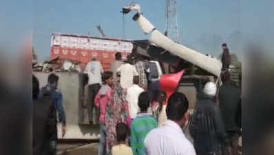Aligarh: 5 dead, 22 injured in road mishap 
