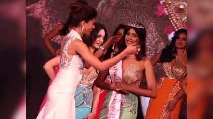 Crowning moments : fbb Colors Femina Miss India South 2017