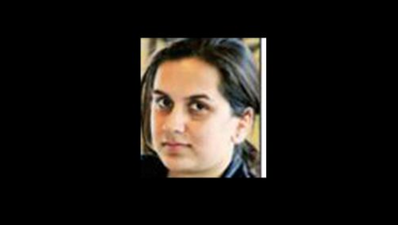 कश्मीर को स्टार्टअप से संवारने में जुटी युवती