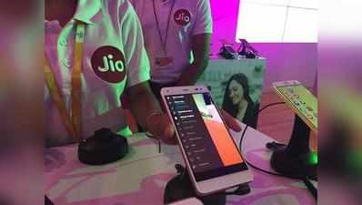 Google के साथ मिलकर सस्ता ऐंड्रॉयड स्मार्टफोन तैयार कर रहा है Jio: रिपोर्ट