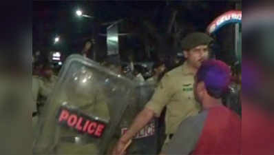 Agartala: Several injured in clash between BJP-TMC supporters 