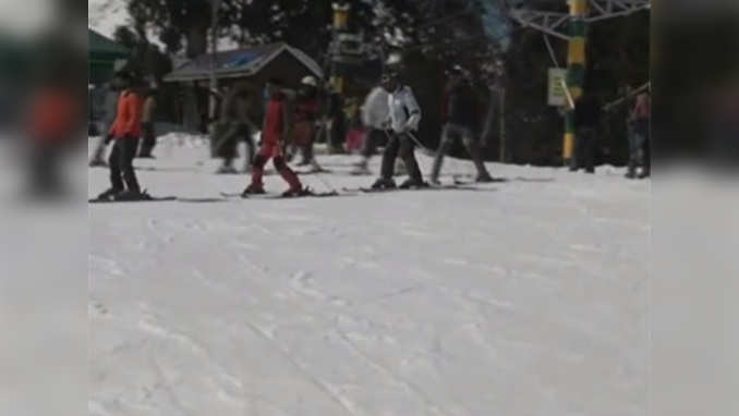 Ski course for deaf, dumb students concludes at Gulmarg 