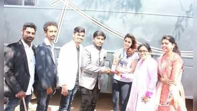 பெண் சாதனையாளர் விருது பெற்றது உற்சாகம்: நயன்தாரா