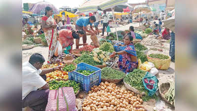 ಬಿಸಿಲಿನಷ್ಟೆ ಏರಿದ ತರಕಾರಿ ಬೆಲೆ