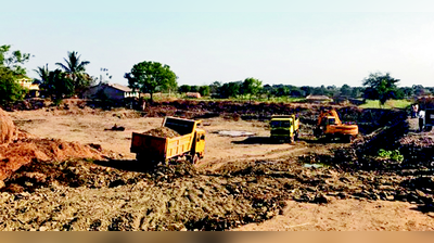 ಅರಳಿಕಟ್ಟಿ ಗ್ರಾಮದ ಕೆರೆ ಅಭಿವೃದ್ಧಿಗೆ ಚಾಲನೆ