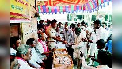 ಬಡವರಿಗಾಗಿ ಕಡಿಮೆ ದರದಲ್ಲಿ ಅನ್ನದ ಸೇವೆ