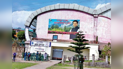 ধরমশালায় সর্বত্রই অনুরাগের ছোঁয়া, আড়ালে থেকেই বিদ্রোহ