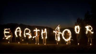 Earth Hour 2017 একটু দায়িত্ববান হোন, পারলে এক ঘণ্টা অন্ধকারে থাকুন