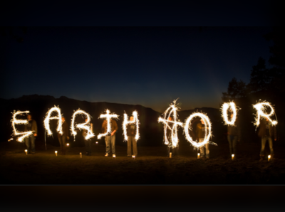 Earth Hour 2017 একটু দায়িত্ববান হোন, পারলে এক ঘণ্টা অন্ধকারে থাকুন
